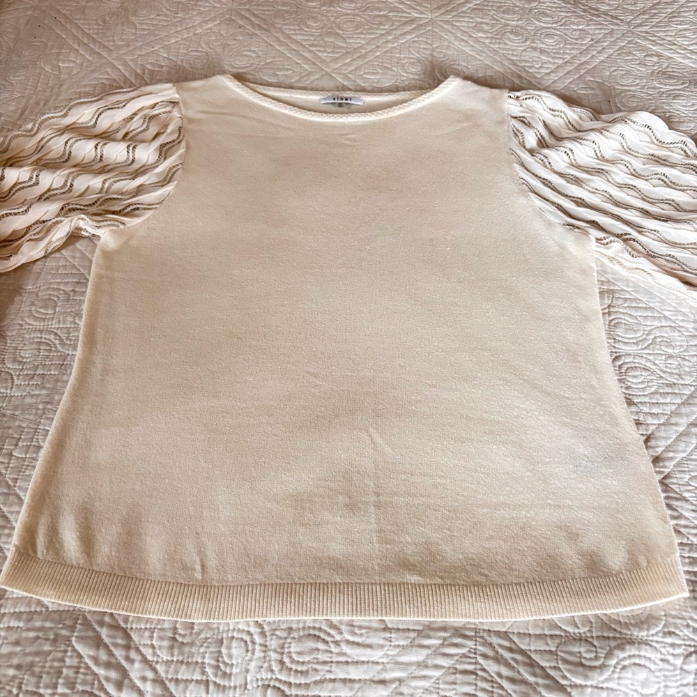 Sioni Milano White Crew Neck Lace Silver Thread Sleeve Sweater-Sz S EUC - Picture 2 of 8